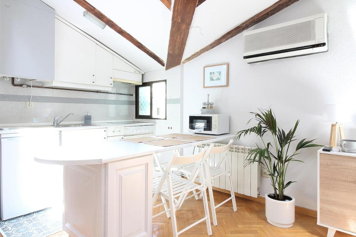 Charming Gran Via IV Apartment Madrid Exterior photo